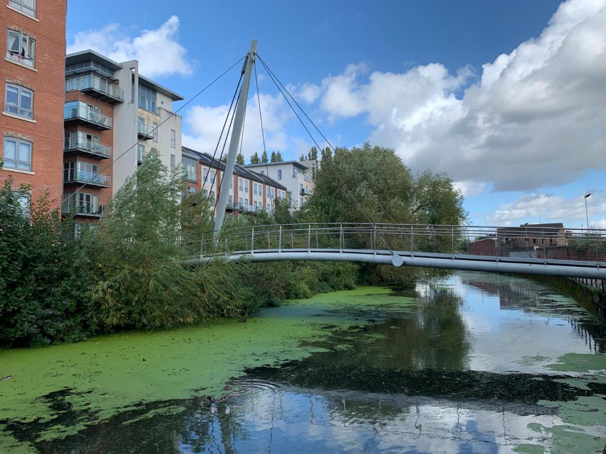 Riverside Studio Apartments Close To City Centre ヨーク エクステリア 写真